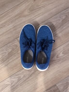 Alllbirds Women's Tree Skipper Shoes Hazy Cobalt (Blizzard) Offers Welcome.